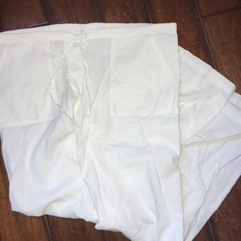 White pants!